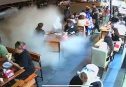 Seyir halindeki kamyonun lastiği patladı