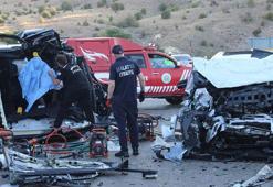 Malatya’da hafif ticari araç ile otomobil çarpıştı: 4 ölü, 2 yaralı