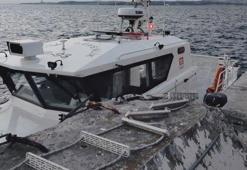 Feribottan denize atlayarak intihar girişiminde bulunan kadını yolcu kurtarıldı; o anlar kamerada