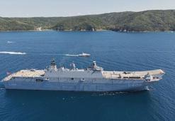 TCG Anadolu'nun 'Mavi Vatan Boğaz Geçişi' sürüyor