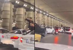 İzmir’de alt geçitte yolu kapatan düğün konvoyundaki sürücüye ceza