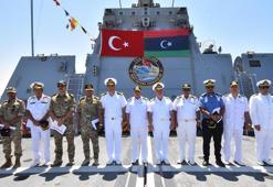 TCG Kınalıada, Libya’ya liman ziyareti gerçekleştirdi