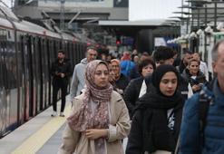 Bakan Uraloğlu: 30 Ağustos'ta bakanlığa bağlı kent içi raylı sistemler ücretsiz