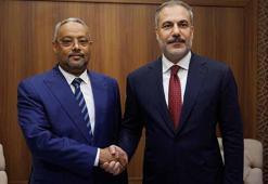 Bakan Fidan, Cibuti Dışişleri Bakanı Omar ile bir araya geldi