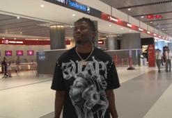 El Bilal Toure Beşiktaş için İstanbul'a geldi