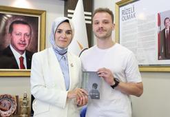 Devlet korumasında yetişti, hayat hikayesini yazdığı kitabını Bakan Göktaş'a hediye etti