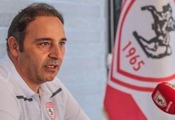 Samsunspor Futbol Direktörü Çapa: Taraftarımızın önünde Avrupa Ligi gruplarına kalmak istiyoruz