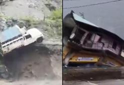 Hindistan’da muson yağmurları sel ve heyelana neden oldu: 30 ölü