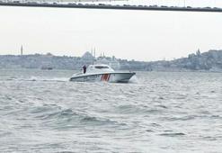 Sahil Güvenlik Marmara ve Boğazlar Bölge Komutanlığı, kayıp Rus yüzücü için arama kurtarma çalışmalarını sürdürüyor