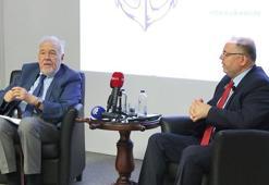 İlber Ortaylı ve Erhan Afyoncu TEKNOFEST Mavi Vatan'da konferans verdi