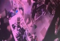 Akaryakıt istasyonunda yumruklu, bıçaklı kavga: 4 yaralı