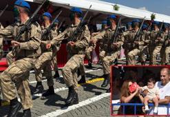 İzmir'de '30 Ağustos Zafer Bayramı' coşkuyla kutlandı