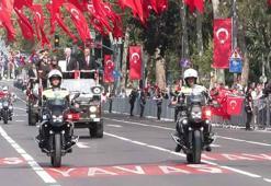 Vatan Caddesi'nde 30 Ağustos Zafer Bayramı töreni