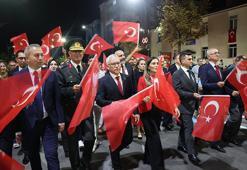 Sivas'ta askerle ‘zafer’ yürüyüşü