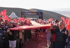 TÜBİTAK Gökyüzü Gözlem Etkinliği’nde 30 Ağustos Zafer Bayramı Coşkusu