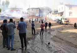 Erzurum'da, mahalledeki yangında 12 ev ve 10'a yakın ahır ile samanlıklar yandı