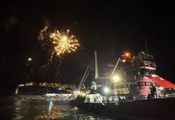 Tekirdağlı balıkçılar, havai fişek gösterileriyle denize açıldı