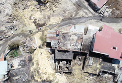 10 ev ve 17 ahırın yandığı mahallenin muhtarı: Bir haftada 3 yangın çıktı