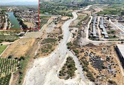 Gediz Nehri kurumaya yüz tuttu