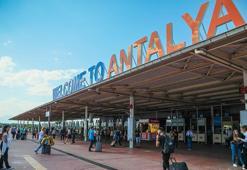 8 ayda Antalya'ya 11,7 milyon turist geldi