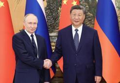 Şi ve Putin Çin’de bir araya geldi