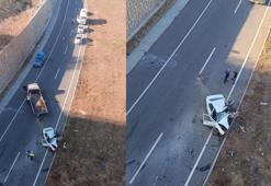 Ters yöne giren otomobille hafif ticari araç çarpıştı: 1 ölü, 3 yaralı