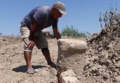 Aydın'daki Taşköprü'de temizlik sırasında tarihi parça bulundu
