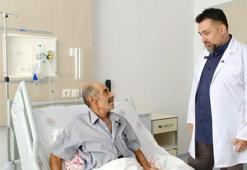 İneğin teptiği çiftçi, yelken göğüs ameliyatıyla sağlığına kavuştu