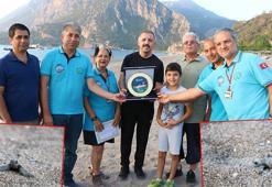 Çıralı'daki çeyrek asırlık gönüllü deniz kaplumbağası koruyucularına plaket