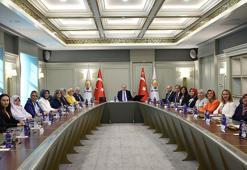 Cumhurbaşkanı Erdoğan, AK Parti'li kadın belediye başkanlarını kabul etti