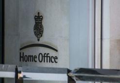 İngiltere'de vize süresi dolan yabancı öğrenciler sınır dışı edilecek