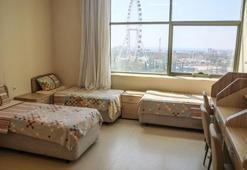 Otel konforunda deniz manzaralı yurt