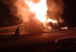 Devrilip alev alan TIR'ın şoförü hayatını kaybetti