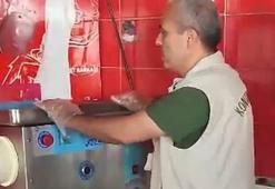 Kurulan düzenekle bozuk etlerin kıymaya karıştırılıp satıldığı iş yeri kapatıldı