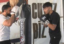 Amcasının yönlendirmesiyle başladığı boksta 3 madalya kazandı, milli takıma davet edildi