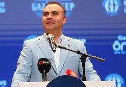 Bakan Kacır: Ay'a uzay aracı göndereceğiz