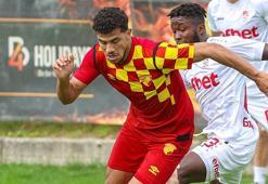 Göztepe'de Sabra kiralanacak, Armstrong gelecek