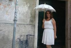 5 yaşındaki kızının gözü önünde kayınpederinin bıçakladığı Başak, öldü