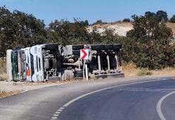 Balıkesir'de amonyum nitrat yüklü tanker devrildi