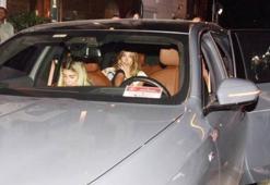 Manken Şevval Şahin'in bindiği araçtaki 'Resmi Hizmete Mahsustur' yazısı sahte çıktı, şoförü hakkında adli işlem başlatıldı