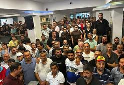 Buca Belediyesi'nde maaş alamayan işçiler belediye binasını 'işgal' etti