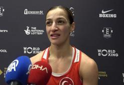 Buse Naz Çakıroğlu, Dünya Boks Şampiyonası'nda yarı finale yükseldi