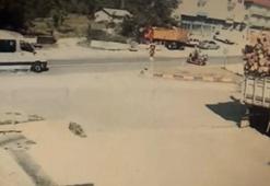 Servis minibüsünün elektrikli bisiklete çarptığı kaza kamerada