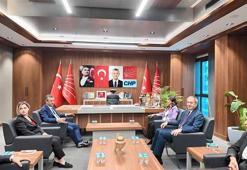 DEM Parti Heyeti'nden Özgür Özel'e ziyaret