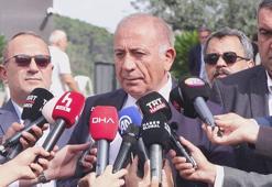 Gürsel Tekin, CHP'nin Sarıyer'deki eski il binasında konuştu