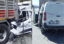Park halindeki TIR’a çarpan hafif ticari aracın sürücüsü öldü