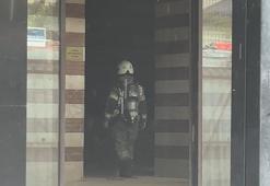 Şişli Cemal Reşit Rey Konser Salonu’nda çıkan yangın söndürüldü; 2 işçi dumandan etkilendi