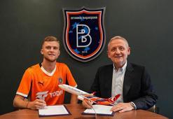 Başakşehir FK, Jakub Kaluzinski’yi kadrosuna kattığını duyurdu