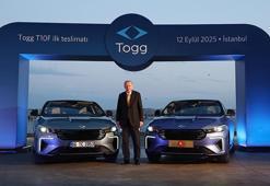Cumhurbaşkanı Erdoğan'a TOGG'un yeni modeli T10F teslim edildi