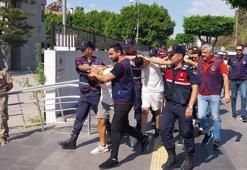 3 kişinin yaralandığı silahlı saldırının şüphelileri yurt dışına kaçma hazırlığındayken yakalandı